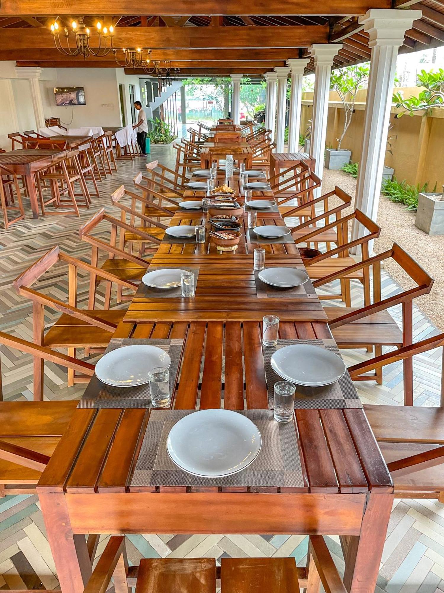 The Barns Villas And Restaurant Negombo Exteriör bild