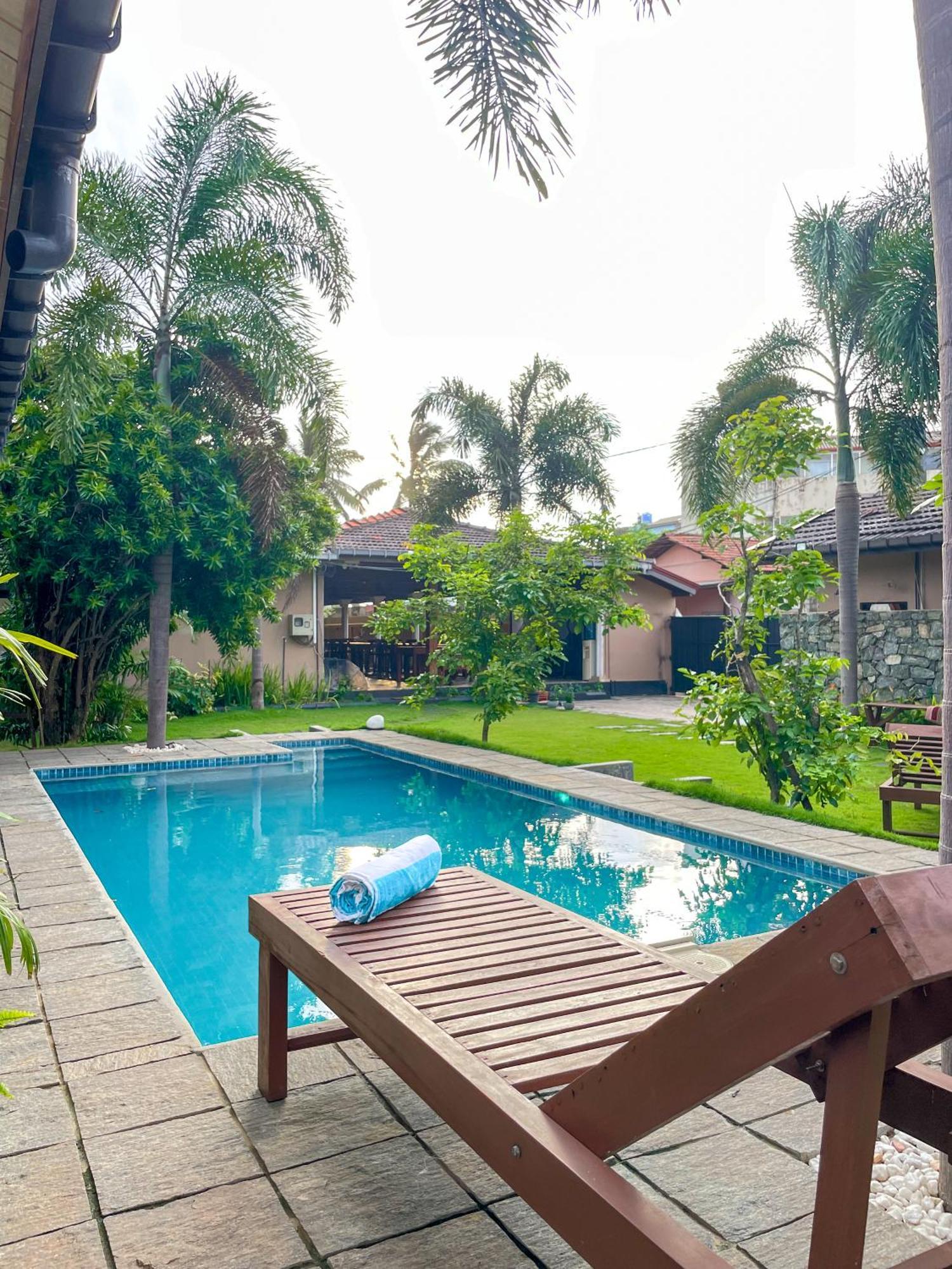 The Barns Villas And Restaurant Negombo Exteriör bild